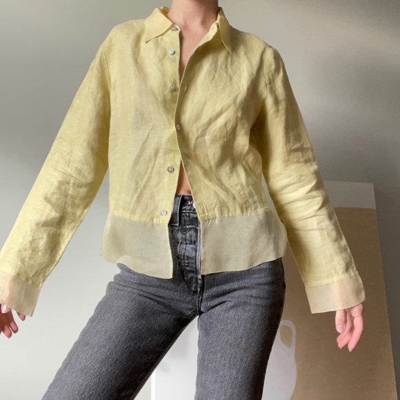 SOLD ON DEPOP Y2K Yellow Green Linen Button Up - Picture 2 of 7
